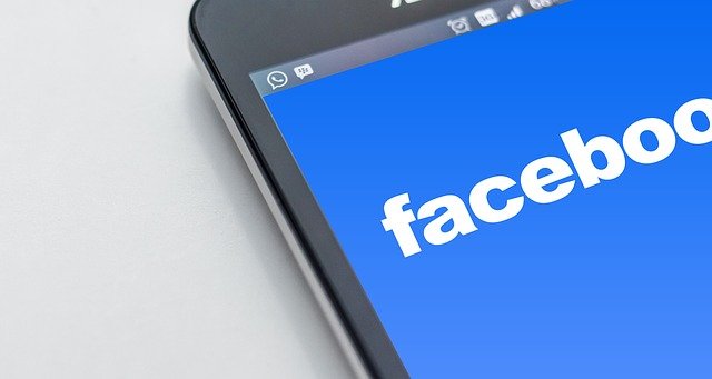 6 Ways to Spot a Fake Facebook Profile